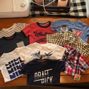 •SOLD•      Boys short sleeve bundle